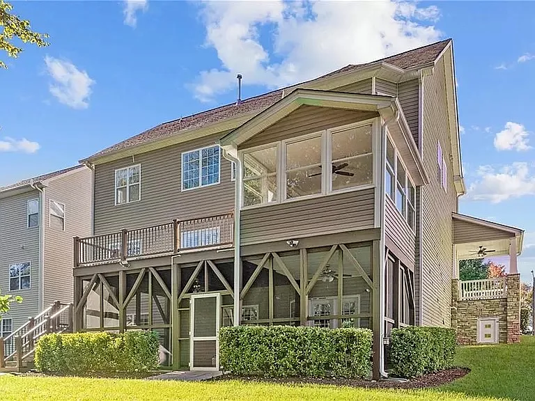 4022 Adair Ln — Photo 3