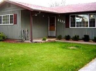 8055 Division Rd, White City, OR 97503