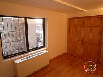 Rented by Next Door Realty NYC