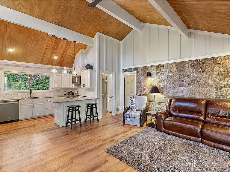119 Heavens Gate Ln — Photo 44