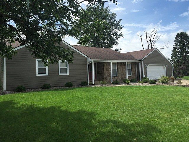 1st image of 102 Bryant Circle Dr