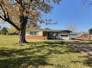 302 N James St, Goodland, IN 47948