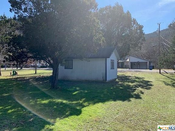 5th image of 1537 Ponderosa Dr