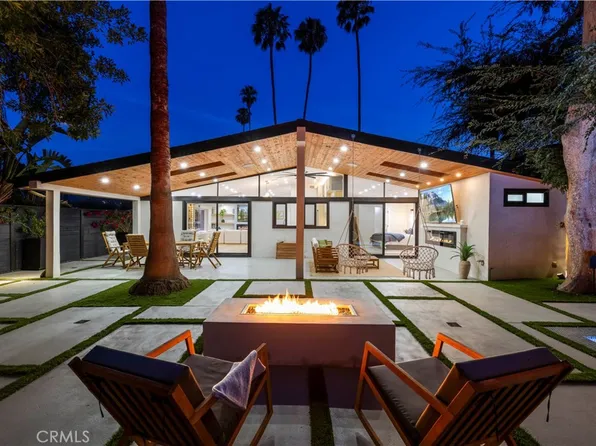 22263 Flanco Rd, Woodland Hills, CA 91364