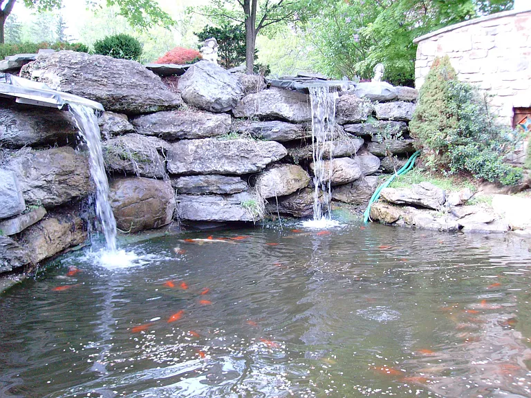 1145 Hillside Dr — Photo 17