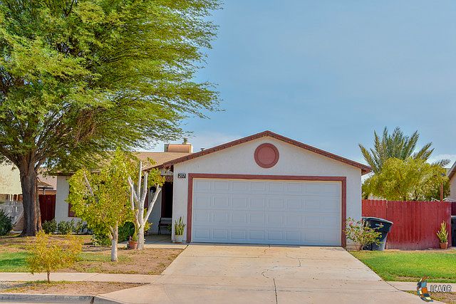 1st image of 257 Aurora Dr