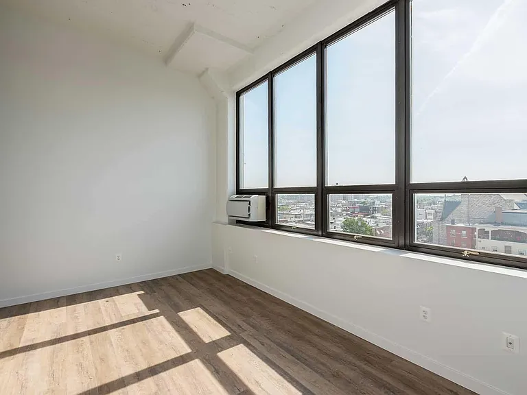 Brush Factory Lofts — Photo 18