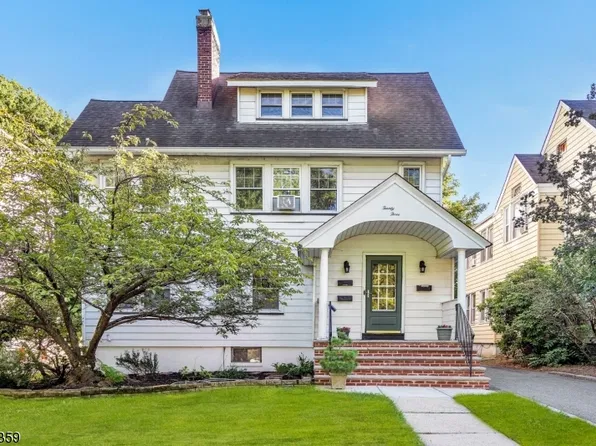 23 Oxford St #2, Montclair, NJ 07042