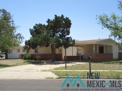 1205 E Yeso Dr, Hobbs, NM, 88240