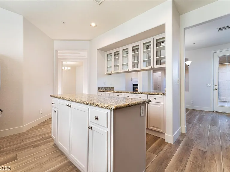 7564 Cultural Ct — Photo 29