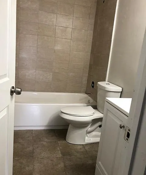 1915 Berg Rd #1915 — Photo 5