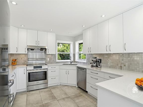 4th image of 3370 Redden Rd
