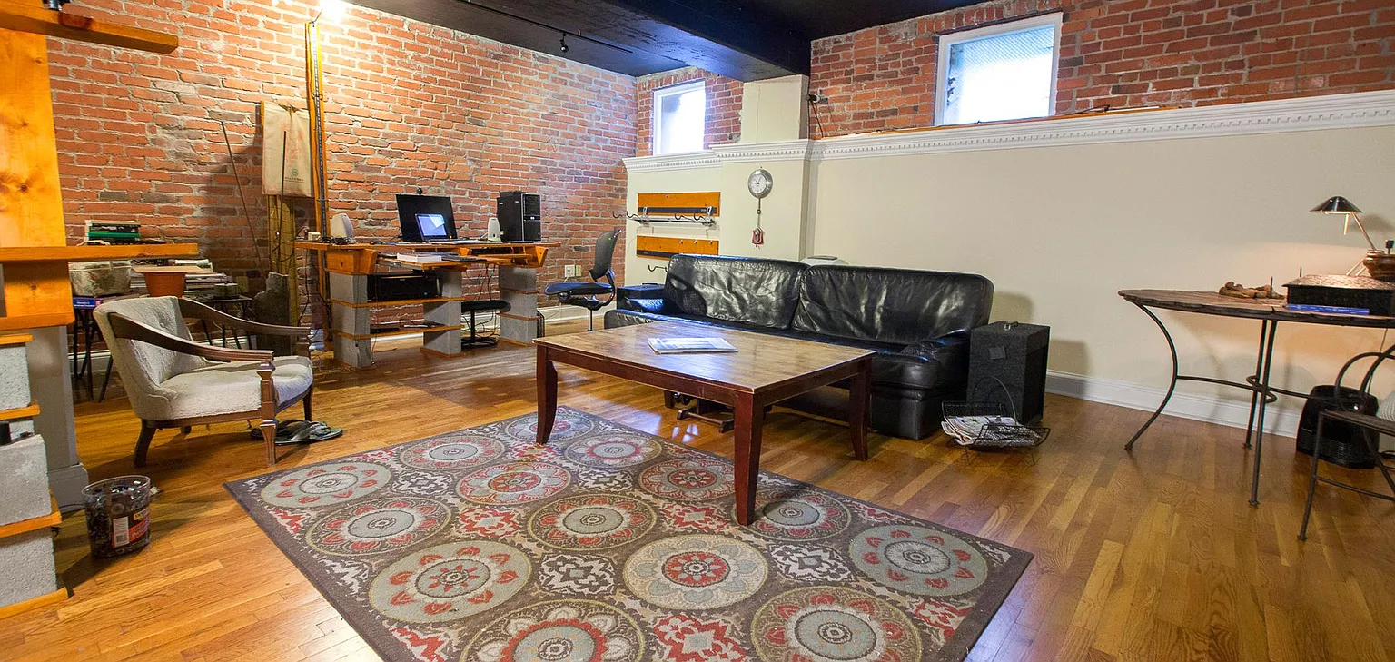 18 N Belmont Ave Ste B photo 1