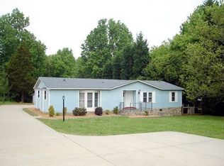 11801 Asbury Chapel Rd, Huntersville, NC 28078
