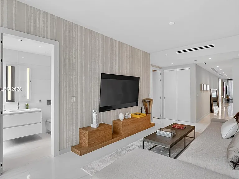 300 Biscayne Boulevard Way #3604 — Photo 38