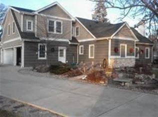 401 W Dean Ave, Monona, WI 53716