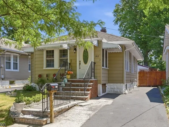 207 Buchanan St, Linden City, NJ 07036