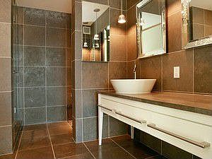 2nd image of 33 W 56th St APT 3B