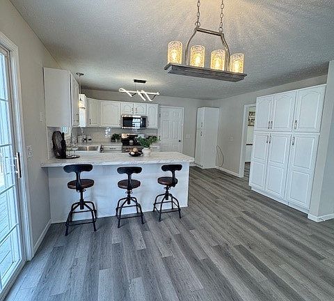 5th image of 3805 Mount Vernon Blvd