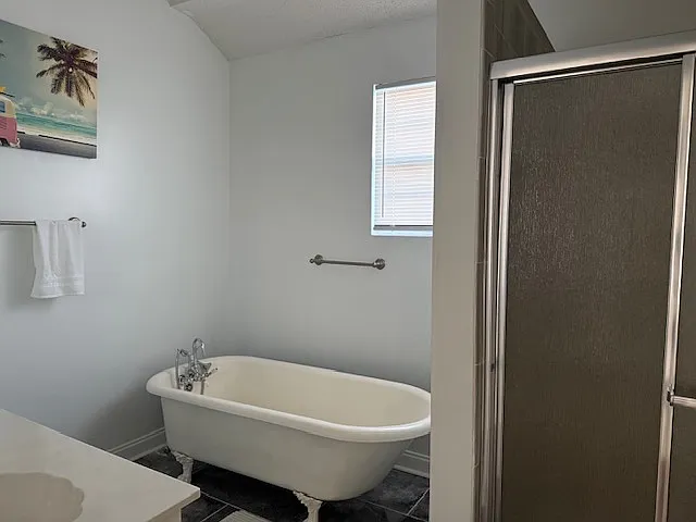 822 Crawford Ave — Photo 9