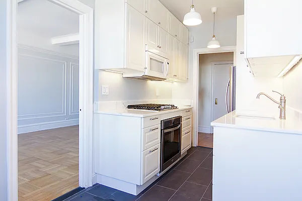 Rented by Alfred Real Estate Inc | media 3