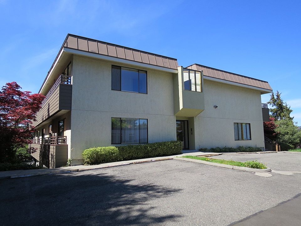 1st image of 13635 NE 8th St Ste 104