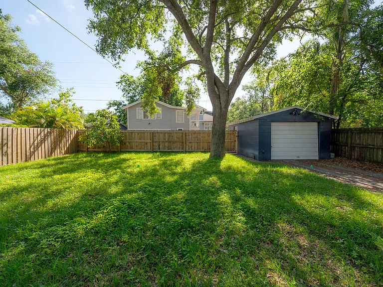 5607 N Branch Ave — Photo 37