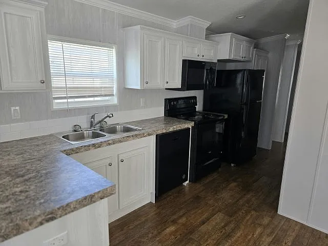 1 bed, 1.0 bath, 640 sqft, $1,700 — Photo 2
