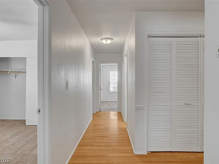 804 Glen Abbey Cir — Photo 33