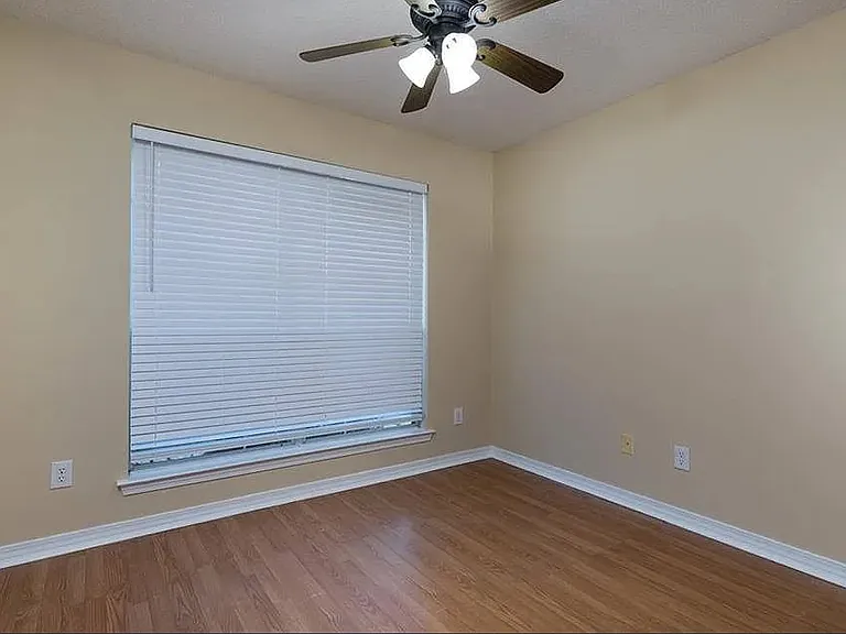 8680 Hamilton Bridges Dr S — Photo 7