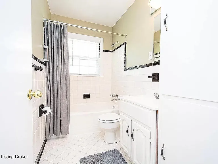1215 Curlew Ave — Photo 6