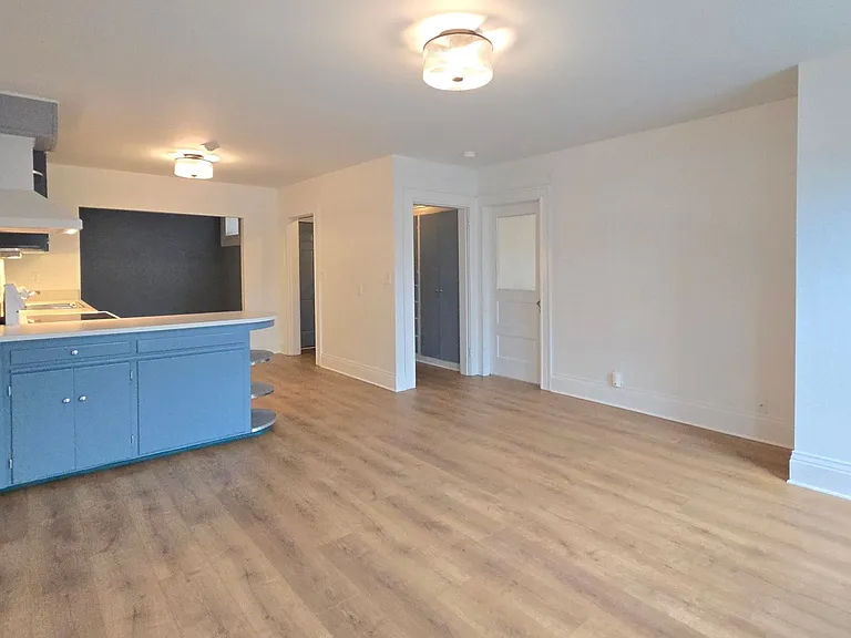 1053 N State St — Photo 6