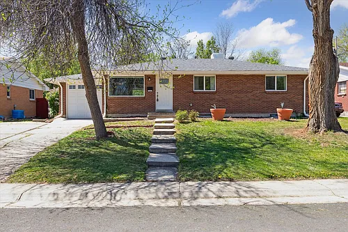 269 Beryl Way Photo 1