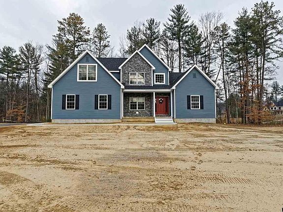 3rd image of 6 Easton Ct