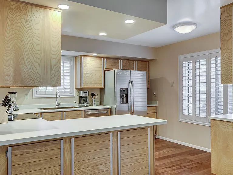3223 Pinehurst Dr — Photo 13