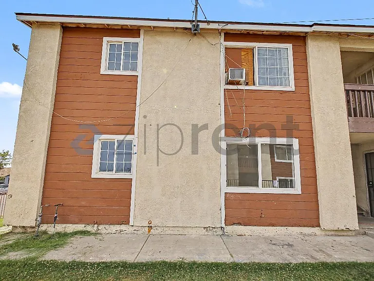 1308 Flower St #A — Photo 3