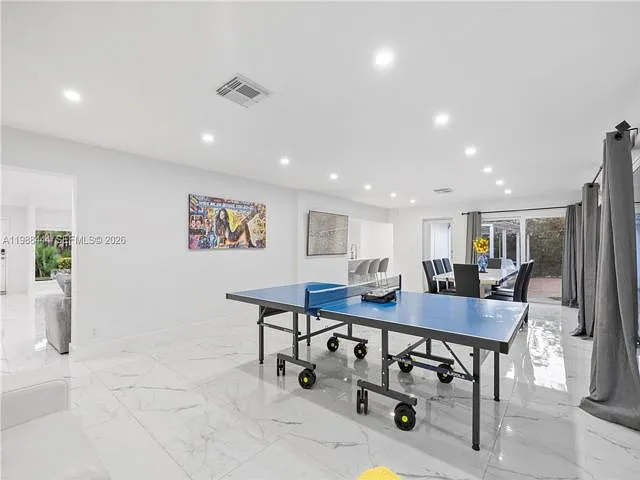1247 Jackson St — Photo 20