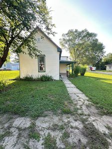 107 S Nebraska St, North Salem, IN, 46165