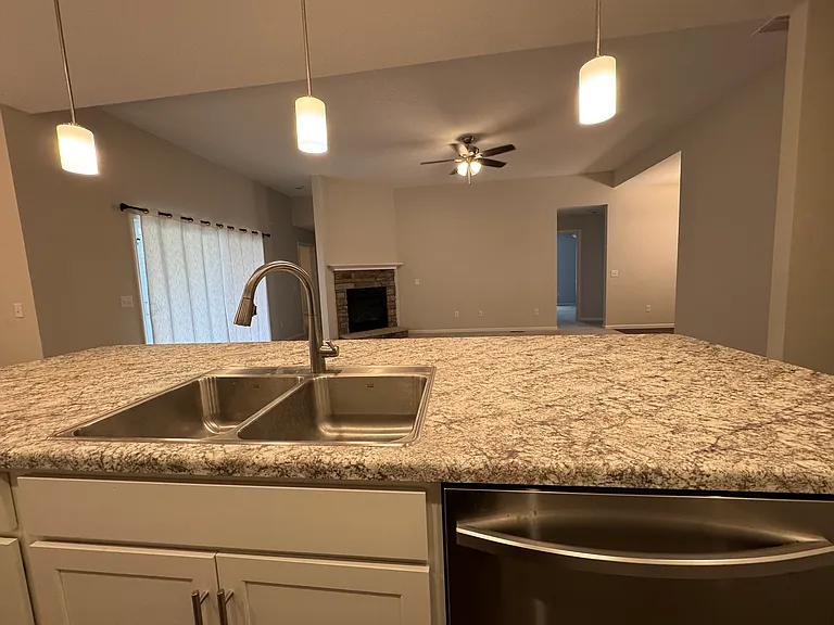 4730 Whittlebury Dr — Photo 23
