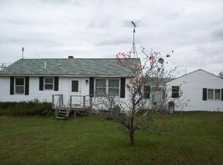 587 S Edmunds Rd, Edmunds Twp, ME 04628