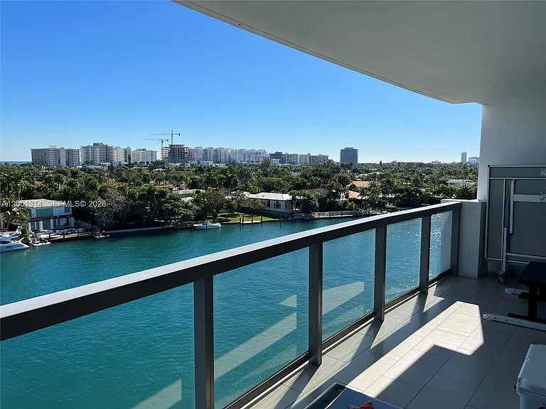 9261 E Bay Harbor Dr #604 — Photo 12