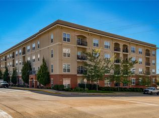 1270 Strassner Dr APT 3211, Saint Louis, MO 63144