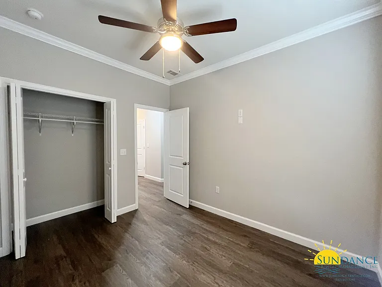1800 Stable Ln — Photo 16