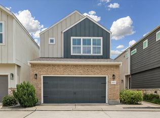 10003 Brickhouse Dr, Houston, TX 77080