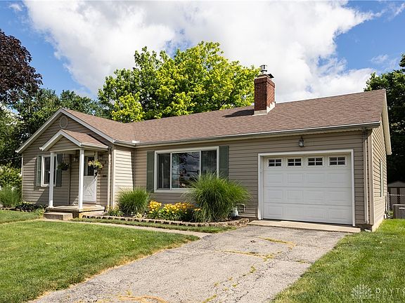 3rd image of 1493 Croydon Rd