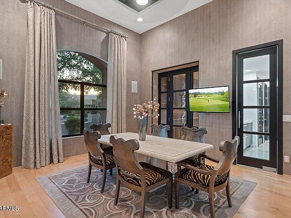 5th image of 6086 E SUNNYSIDE Drive