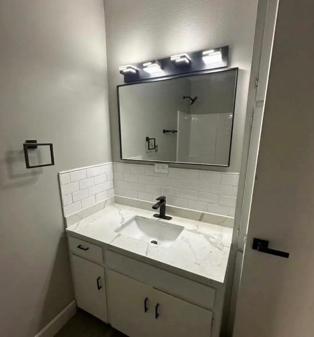 4 bed, 1400 sqft, $2,300 — Photo 4