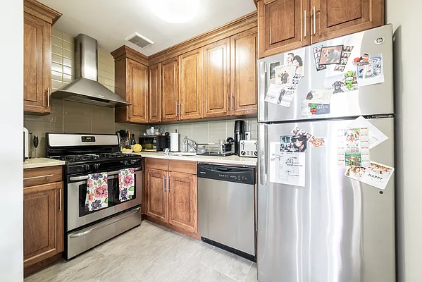 Rented by Joel Scharf, LREB | media 1