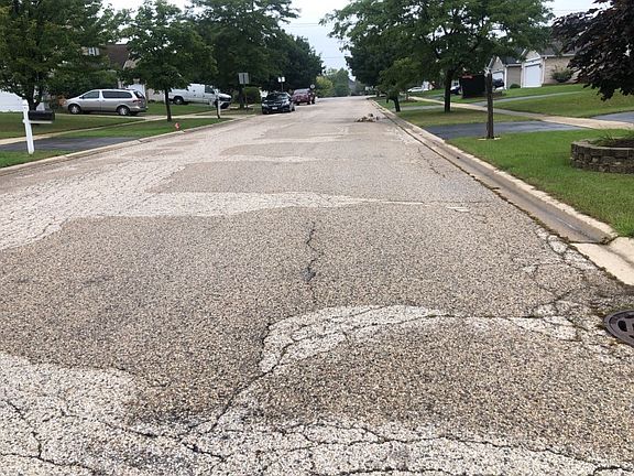 4th image of 2671 Cadbury Cir