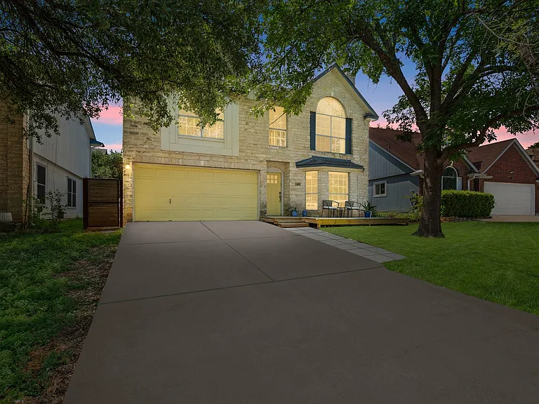 8715 Dandelion Trl — Photo 20
